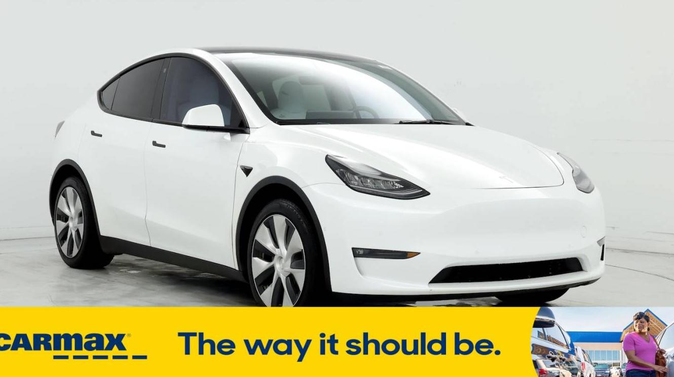 TESLA MODEL Y 2021 5YJYGAEE8MF201225 image